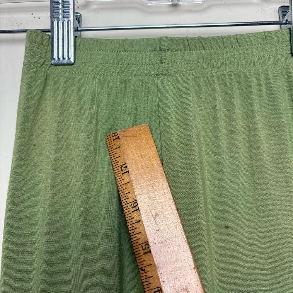 Kate Quinn 18-24 Months Floral Green Shirt and Pants set **READ**‎